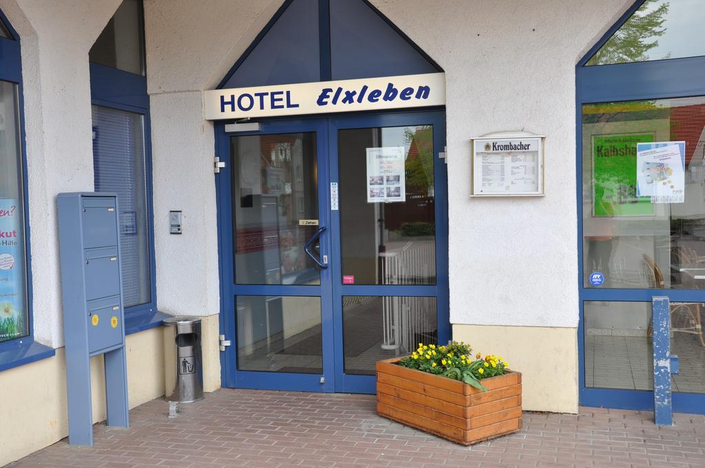 Hotel Elxleben Exteriör bild